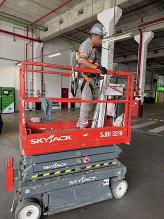 Plataforma Elevatória Demonstração